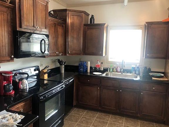 5th image of 1903 Westminster Dr