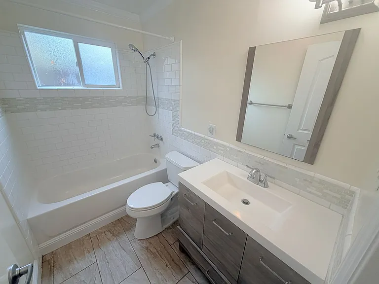 92 Hendley St — Photo 8