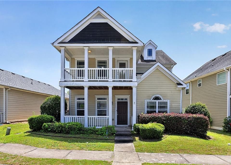 1st image of 719 Ivy Brook Way