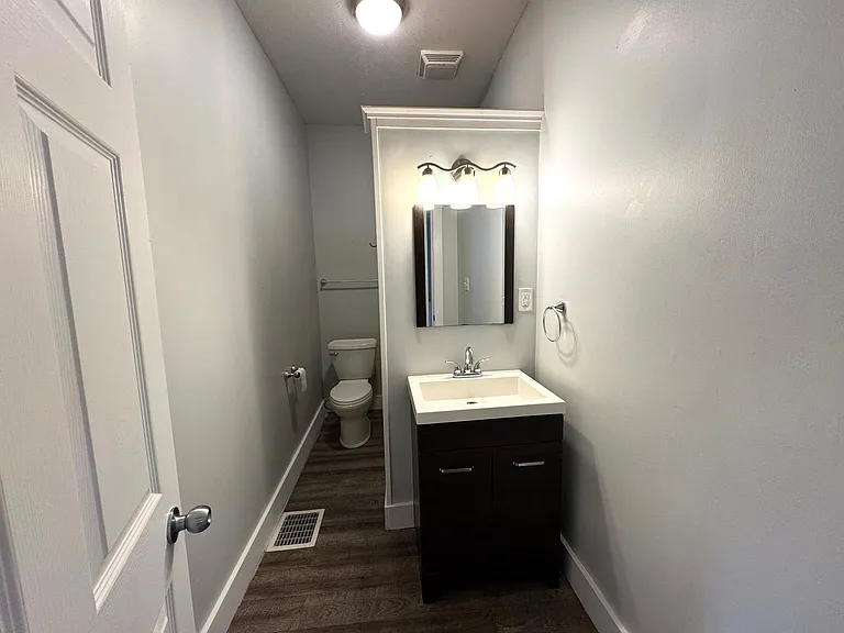 1242 Cottage Ave — Photo 24