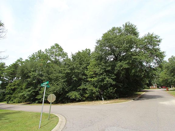 4th image of 117 Camberley Ct