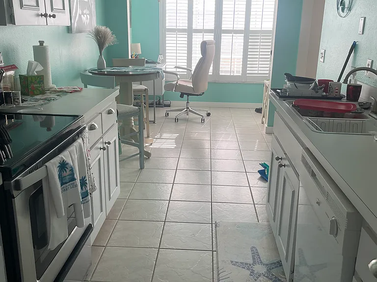 8430 Monaco Dr — Photo 23