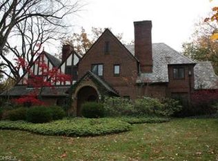 2520 Foxhill Dr NW, Canton, OH 44708