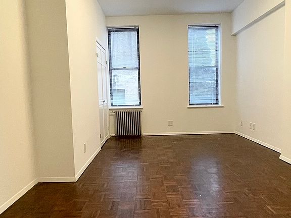 2nd image of 5-24 49th Ave #2