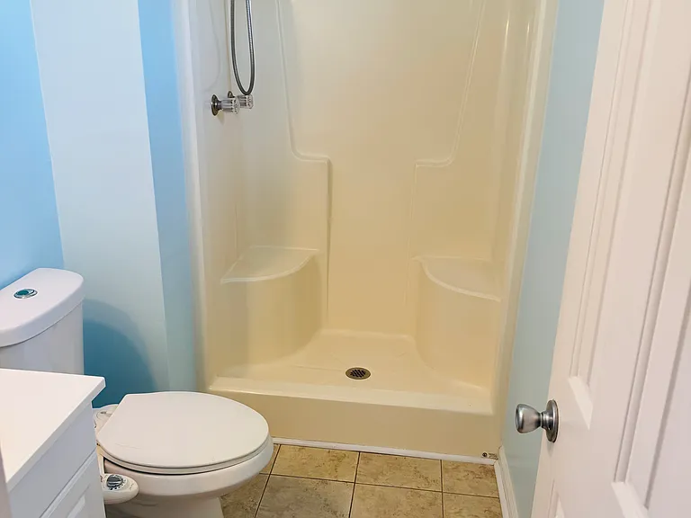 3901 Quartz Ln — Photo 20