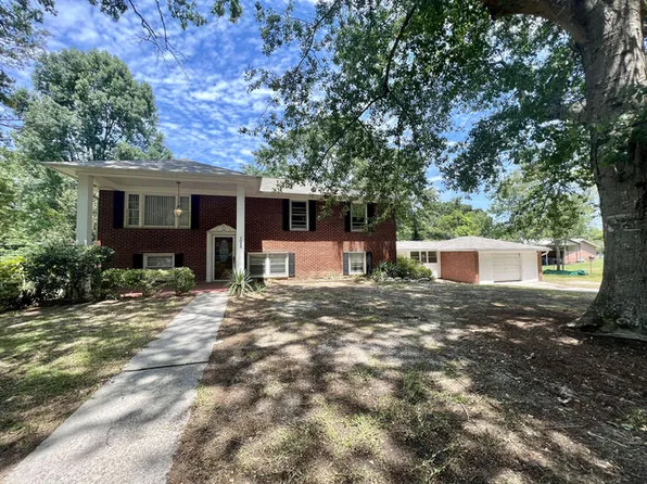 3024 Blalock Dr, West Columbia, SC 29169