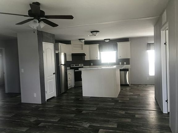 4th image of 1843 Rockhurst Ave #233