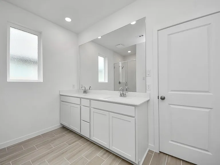 1062 Blue Stone Dr — Photo 21