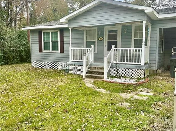 1816 Birkland Dr, Pineville, LA 71360