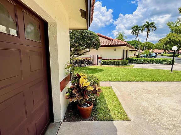 3rd image of 10711 Palm Leaf Drive #B