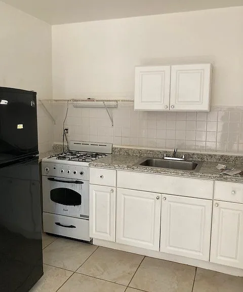 927 N 18th Ct #10 — Photo 6