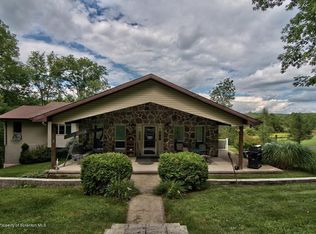 395 Sickler Pond Rd, Jermyn, PA 18433