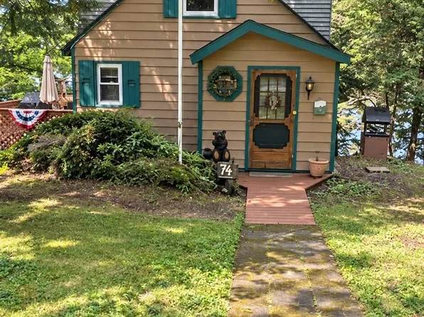 74 Lake Camp Way, Cropseyville, NY 12052