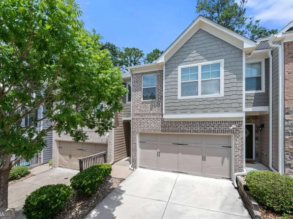 1697 Paxton Dr SW, Lilburn, GA 30047