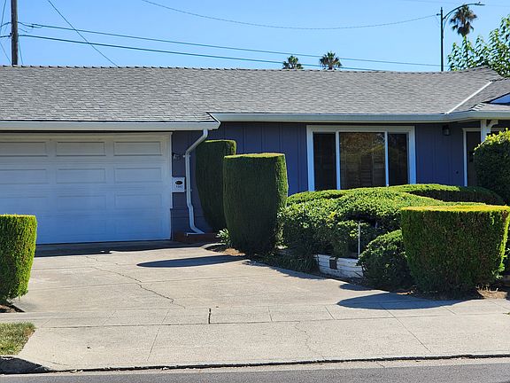 2nd image of 1382 Vallejo Dr