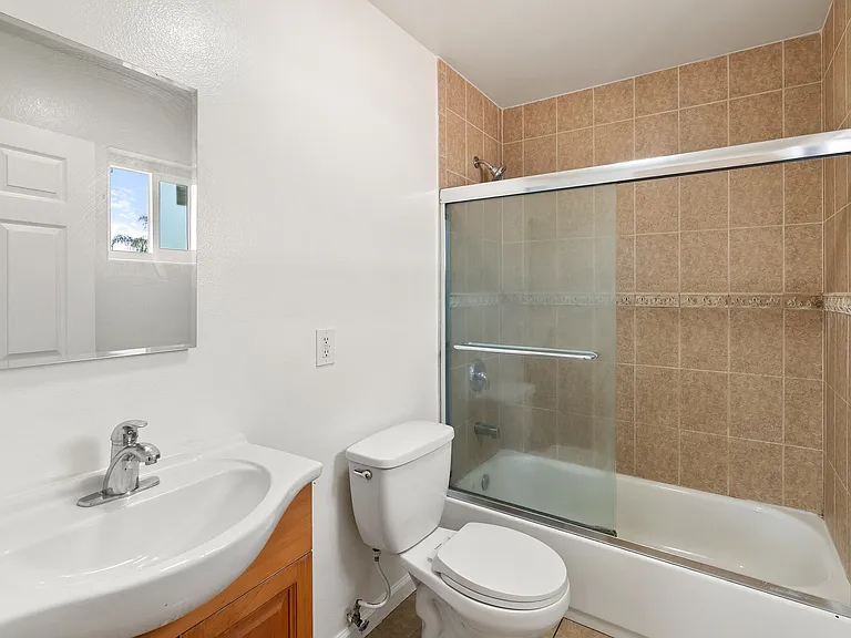 145 E Gage Ave #145 — Photo 21