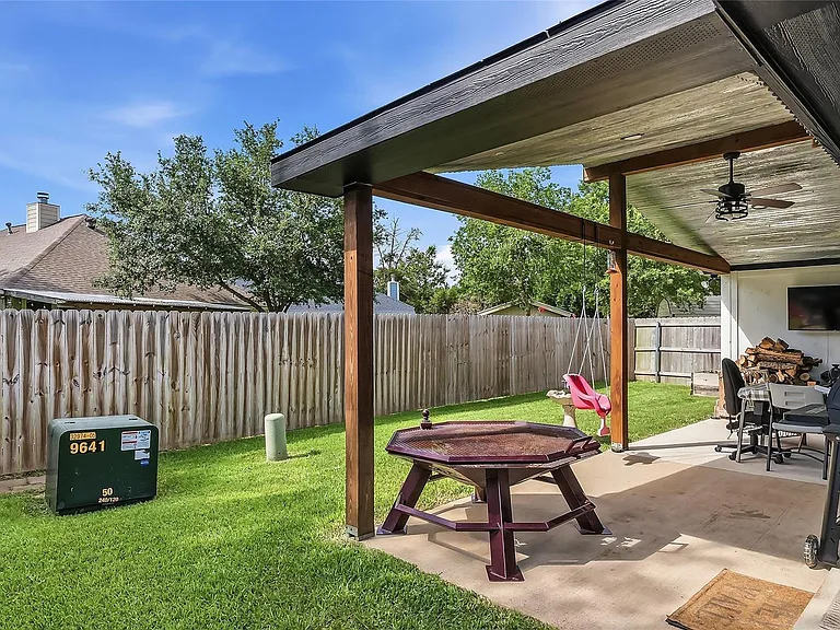 3924 Tranquil Path Dr — Photo 16