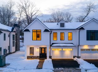 16-18 Paris Ave #14, Rockleigh Boro, NJ 07647