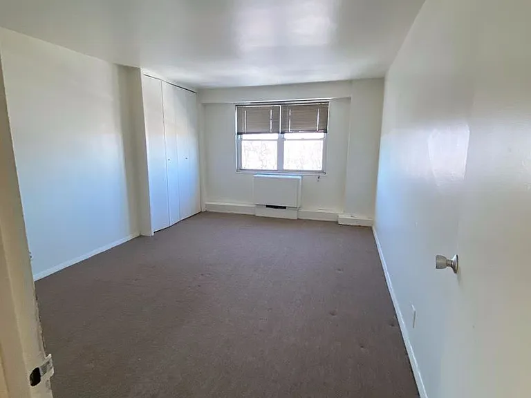 Hamilton Weehawken Residences — Photo 22