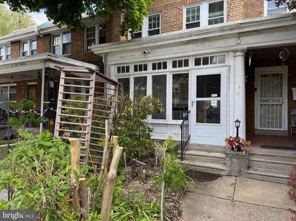 6343 Magnolia St, Philadelphia, PA 19144
