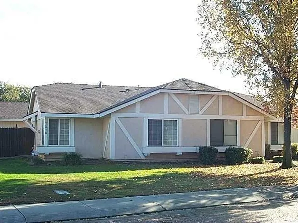 7210 Village Green Dr, Stockton, CA 95210