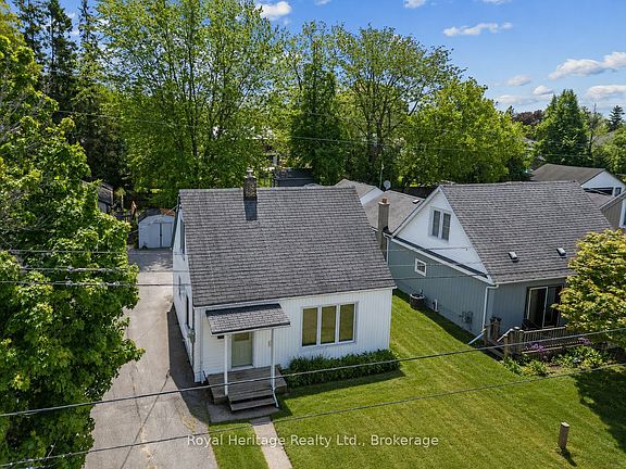 2nd image of 31 Caroline St