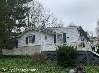 661 Goist Ln, Girard, OH 44420