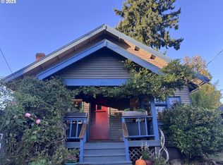 543 NE Brazee St, Portland, OR 97212