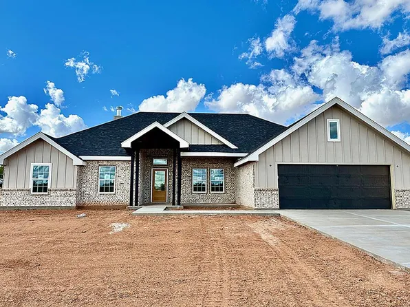 108 Fair Meadow Ln, Sweetwater, TX 79556