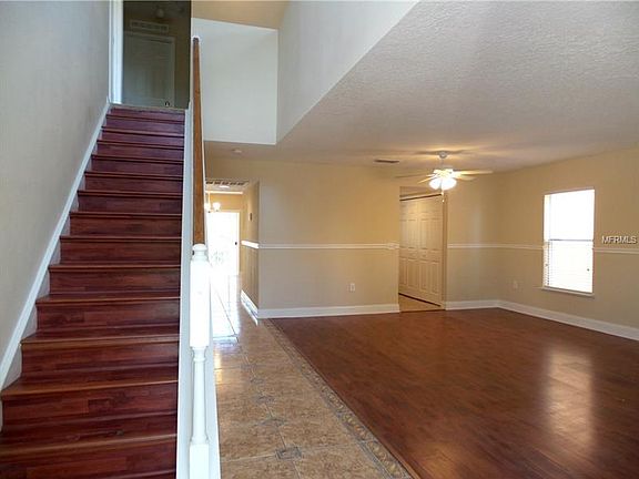 3rd image of 4641 Salamander St