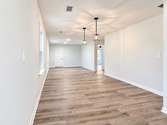 2nd image of 83 Lewis Barrett Blvd NE