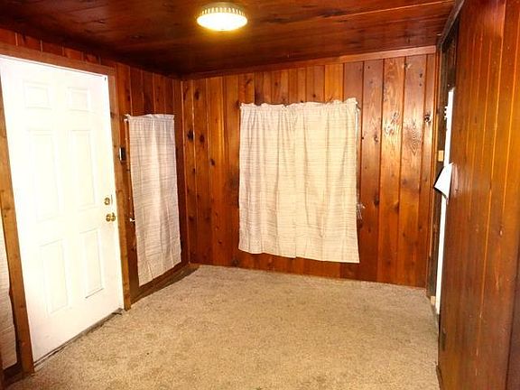 5th image of 821 Greenview Ave