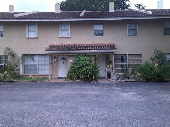4291 Coral Springs Dr #3E, Pompano Beach, FL 33065