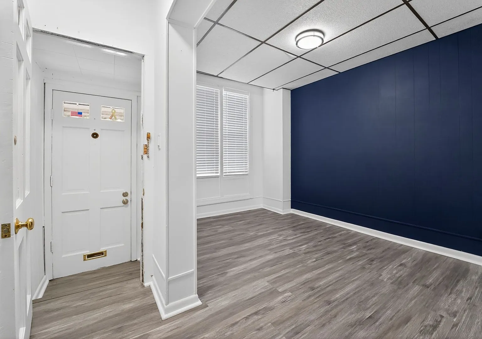 2 bedroom 1.5 bath rowhome for rent in Baltimore — Photo 2