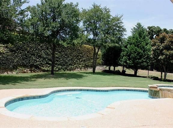 2nd image of 3017 Clearpoint Dr