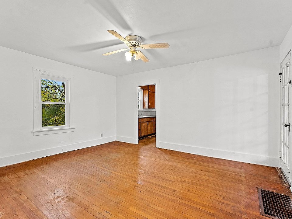 318 E Water St, Ripon, WI 54971 MLS 50282770 Zillow