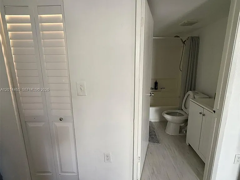 6955 NW 186th St #F402 — Photo 21