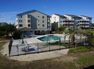 10300 Coast Guard Rd #103E, Emerald Isle, NC 28594