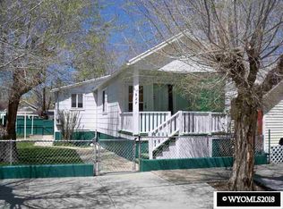927 7th St, Rock Springs, WY 82901