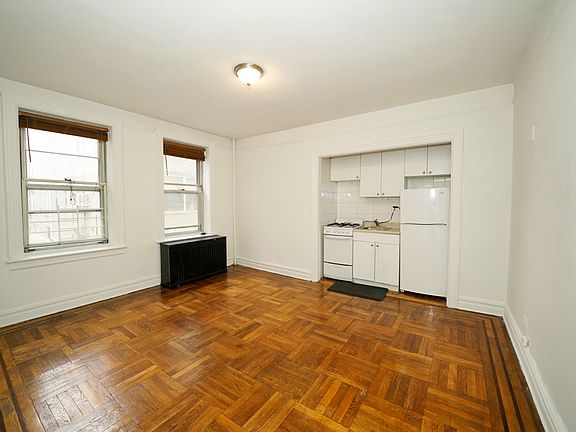 2nd image of 23-84 26th St #1B