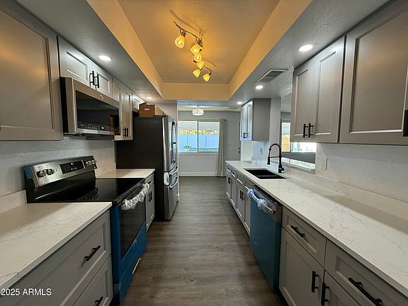 2nd image of 2502 E Loyola Drive