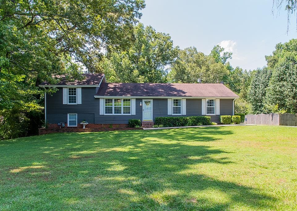 1st image of 1681 New Hope Dr