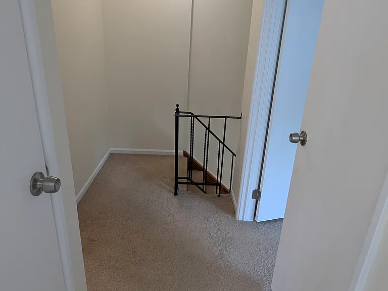 10S442 Echo Ln #3 — Photo 17