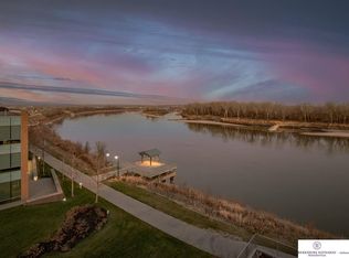 444 Riverfront Plz APT 602, Omaha, NE 68102