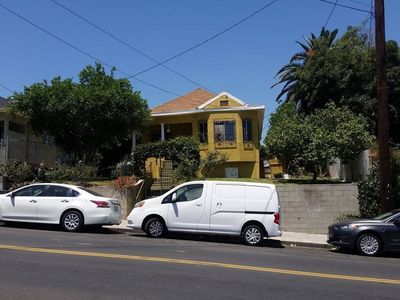 1057 Hyperion Ave, Los Angeles, CA, 90029