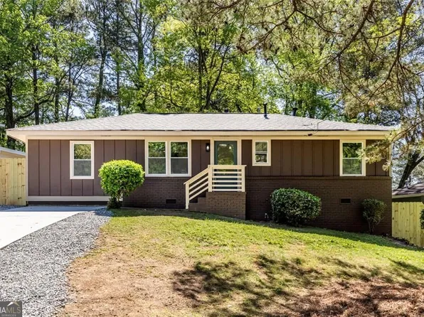 2752 Marco Dr NW, Atlanta, GA 30318