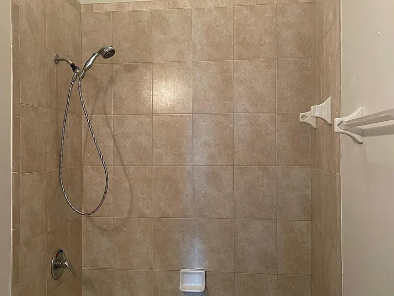 bath room 1