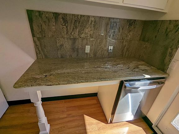 5th image of 875 Broadway #5A