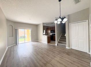 2731 Retreat View Cir, Sanford, FL 32771