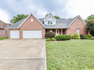 250 Cascade Dr, Paducah, KY 42003